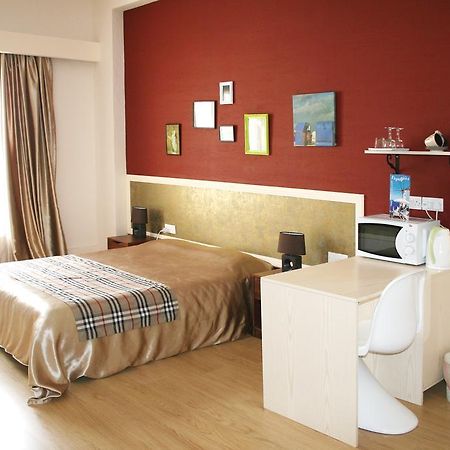 Sunrise Studios Limasol Oda fotoğraf