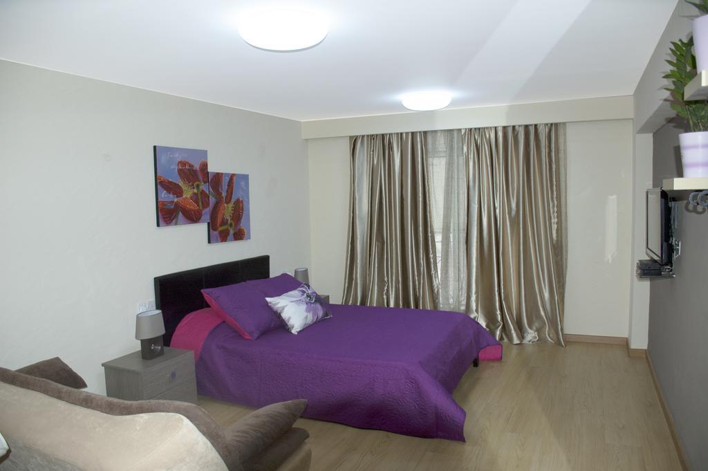 Sunrise Studios Limasol Oda fotoğraf